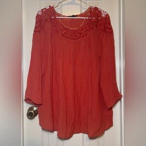 HANNAH PLUS SIZE QUARTER SLEEVE SHEER SHIRT